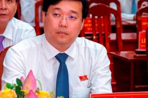 Comrade Le Quoc Phong elected Secretary of Dong Thap Provincial Party Committee