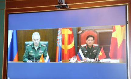 Vietnam’s Defence Minister holds phone talk with his Russian counterpart