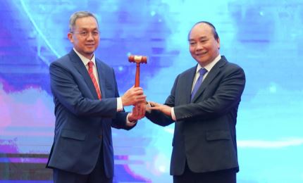 Vietnam hands over ASEAN Chairmanship to Brunei