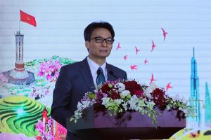 Promoting tourism cooperation between HCMC and eight Northwest provinces