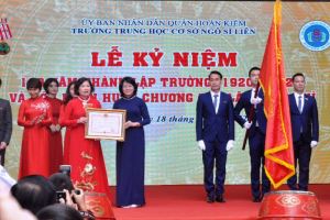 Hanoi-based Ngo Sy Lien Secondary School awarded second-class Independence Order