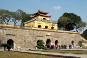 Domestic and international experts contribute to promoting values of Thang Long Imperial Citadel