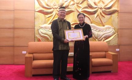 Indonesian Ambassador awarded Medal for Peace and Friendship among Nations