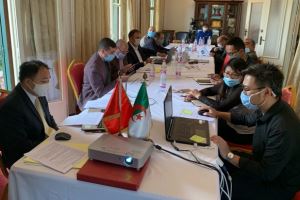 Intensifying trade, investment promotion between Vietnam and Algeria