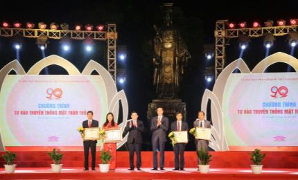 Hanoi marks 90th anniversary of traditional day of Vietnam Fatherland Front