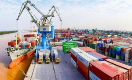 2020 trade surplus estimated at 7 billion USD