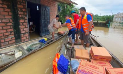 Vietnam granted about 25 million USD of international aid for central flood victims