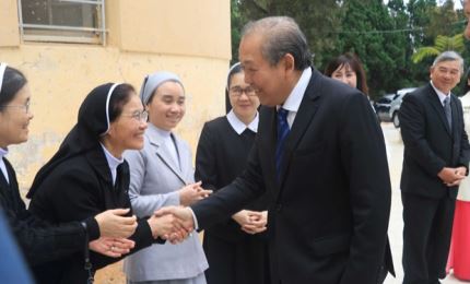 Deputy PM pays Christmas visit to Lam Dong