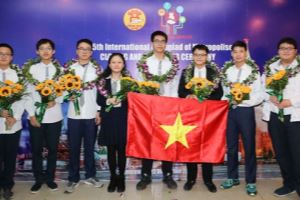 Vietnamese students win eight medals at IOM