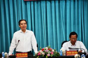 PCC Secretary works with Ben Tre province on Party Congresses