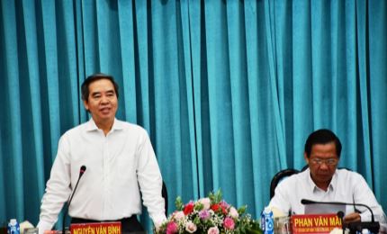PCC Secretary works with Ben Tre province on Party Congresses