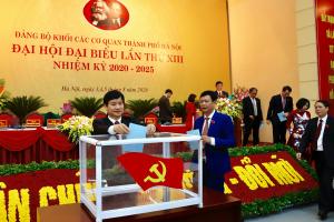 Hanoi city Agencies Bloc Party Committee holds 13th Congress