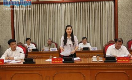 Politburo and PCC Secretariat members work on Quang Ngai’s preparations of Party Congress