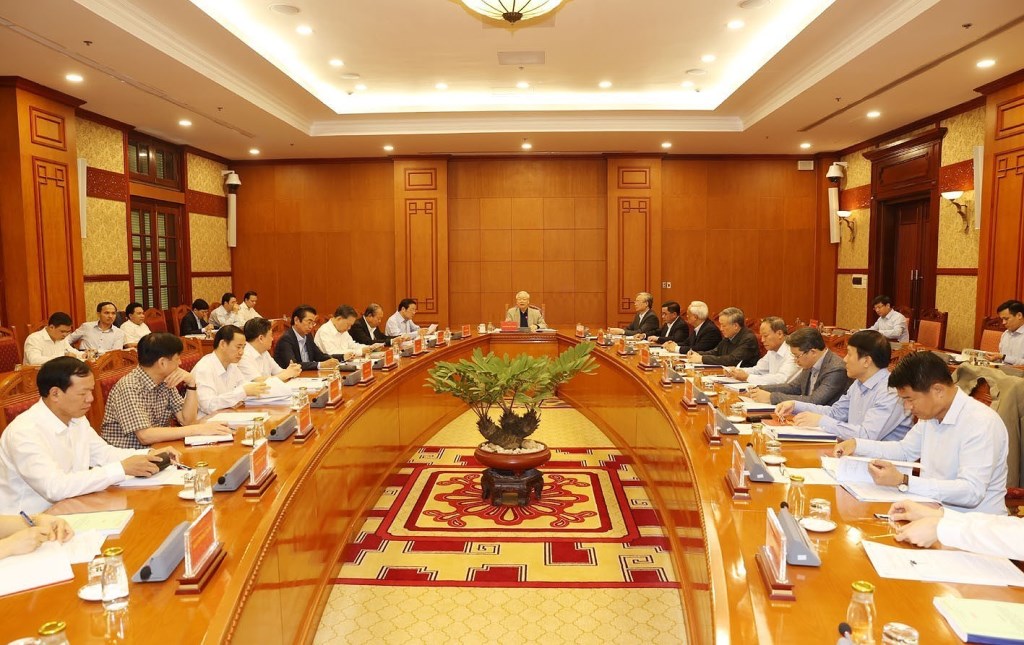 Party General Secretary and State President Nguyen Phu Trong chairs the meeting (Photo: VNA)