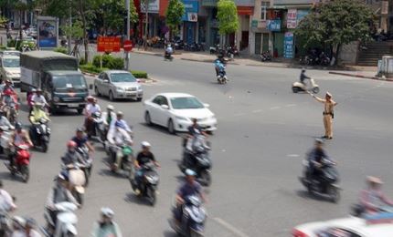 Hanoi makes plan to ensure traffic safety during Tet holiday and 13th National Party Congress