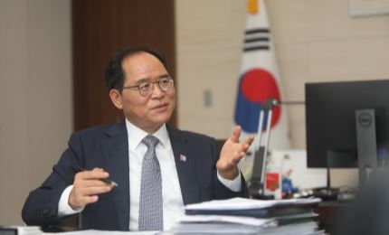 Ambassadors praise Vietnam prestigious country