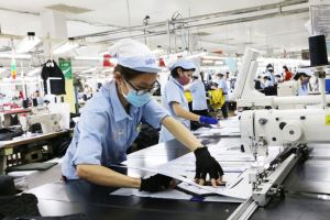 Vietnam records trade surplus in UK market