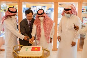 Showroom introducing Vietnam’s export products opens in Saudi Arabia