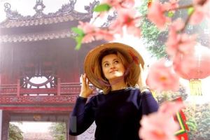 Vietnam’s Ao dai leaves strong impression on Russians