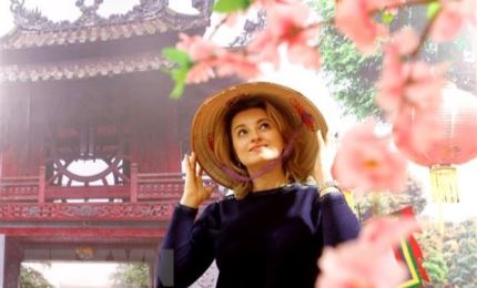 Vietnam’s Ao dai leaves strong impression on Russians