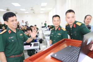 Training course for UN staff officers in Vietnam