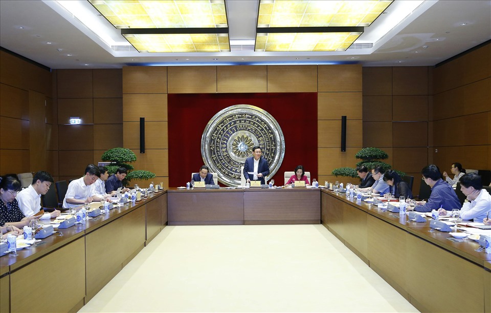 At the working session (Photo: laodong.vn)