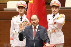 More congratulations sent to new leaders of Vietnam