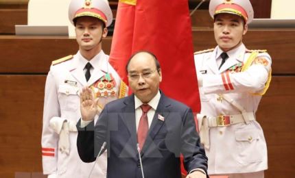 More congratulations sent to new leaders of Vietnam