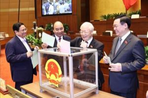 Russian analyst praises newly-elected Vietnamese leaders