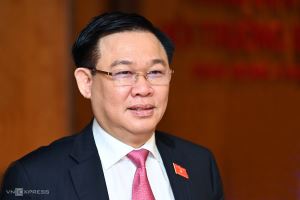 Newly-elected NA Chairman Vuong Dinh Hue receives more congratulations