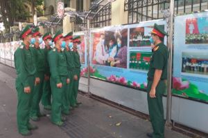 Exhibitions celebrate President Ho Chi Minh's birthday