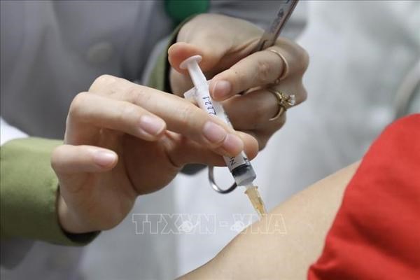 Vietnam speeding up production of COVID-19 vaccines (Photo: VNA)