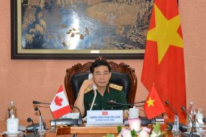 Vietnamese Minister of National Defence holds phone talks with Canadian Defence Minister