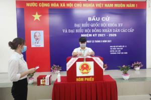 Lao newspaper highlights Vietnamese people’s trust in Party and State